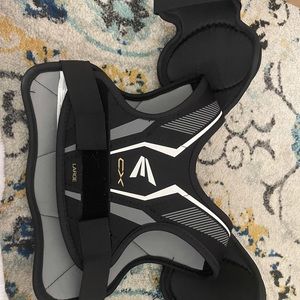 Youth Shoulder Pads for Ice Hockey